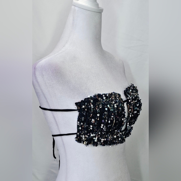 Small Sequin Two-Piece Set - Picture 5 of 7